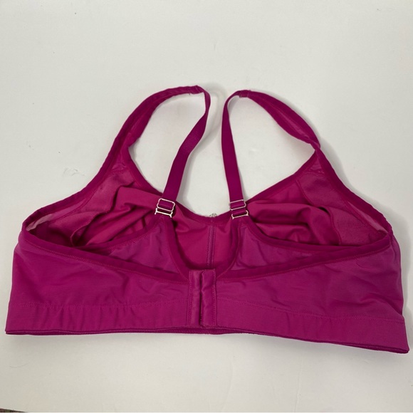 Breezies Bra Size 38D - Picture 2 of 3